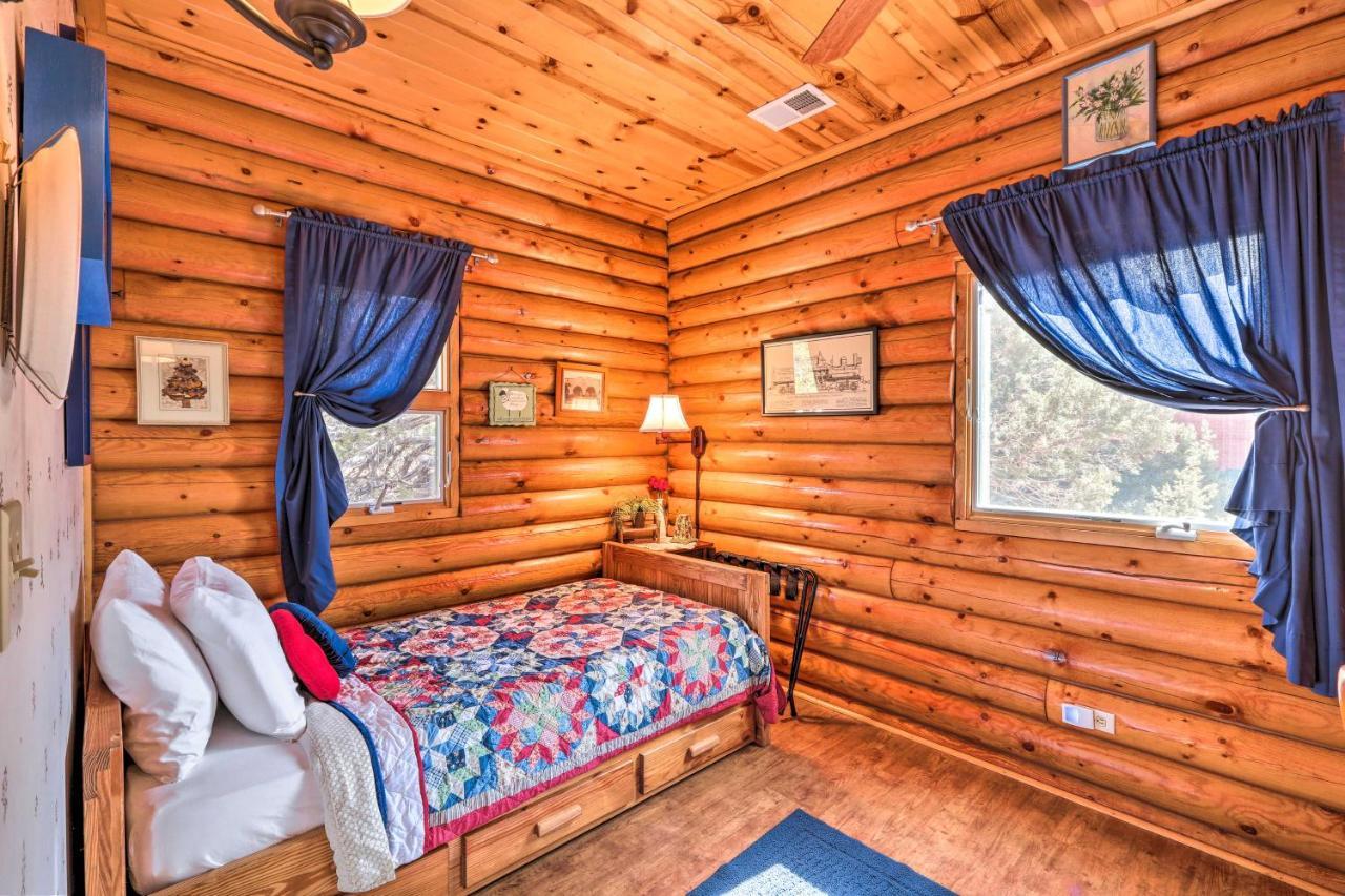 Quaint Williams Cabin Near Grand Canyon المظهر الخارجي الصورة